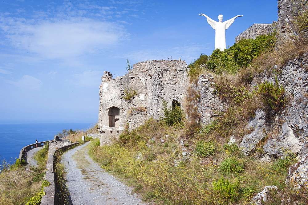 Estatua del Cristo Maratea Región Basilicata Italia rompecabezas en línea