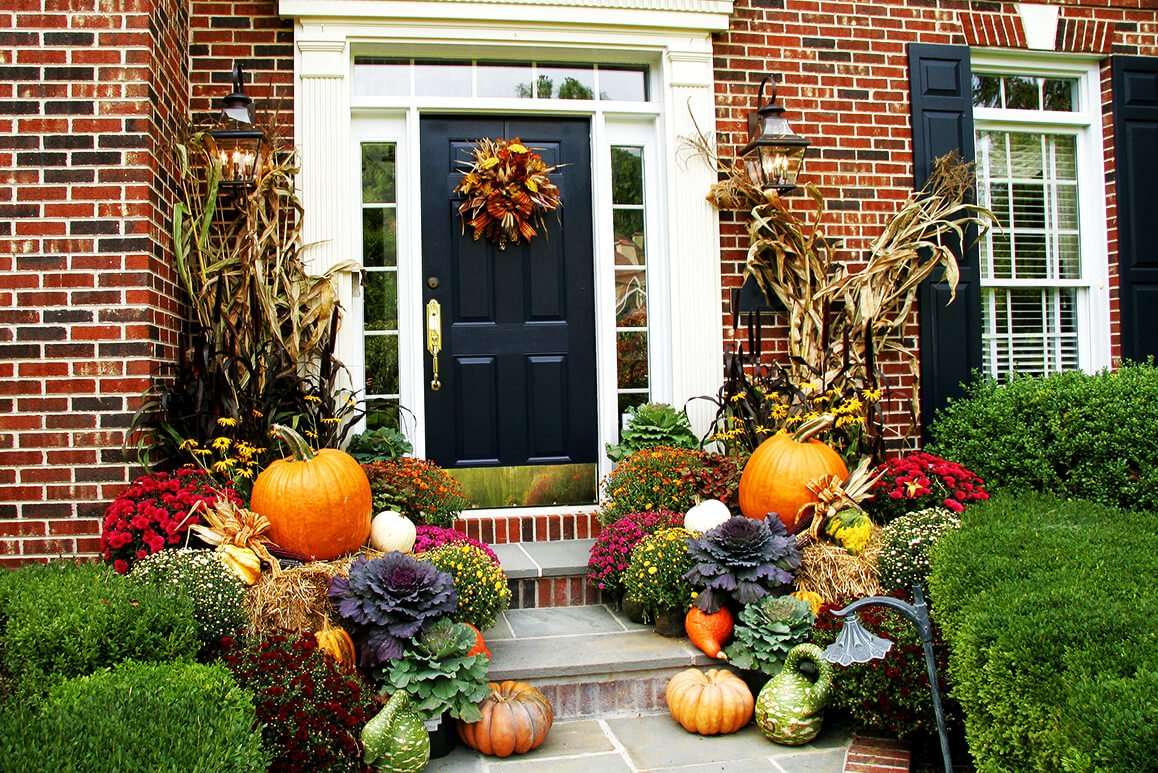 Decoração de outono na frente da casa puzzle online