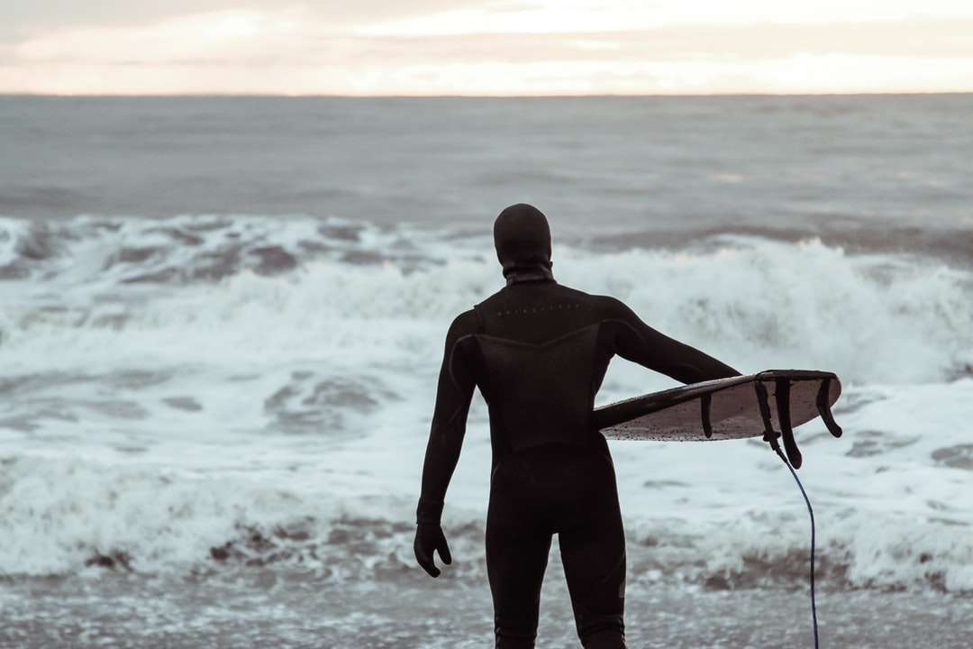 Surfen op de Zwarte Zee legpuzzel online