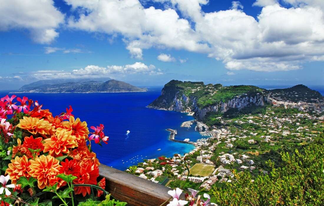 Capri ö i Neapelbukten Italien pussel på nätet
