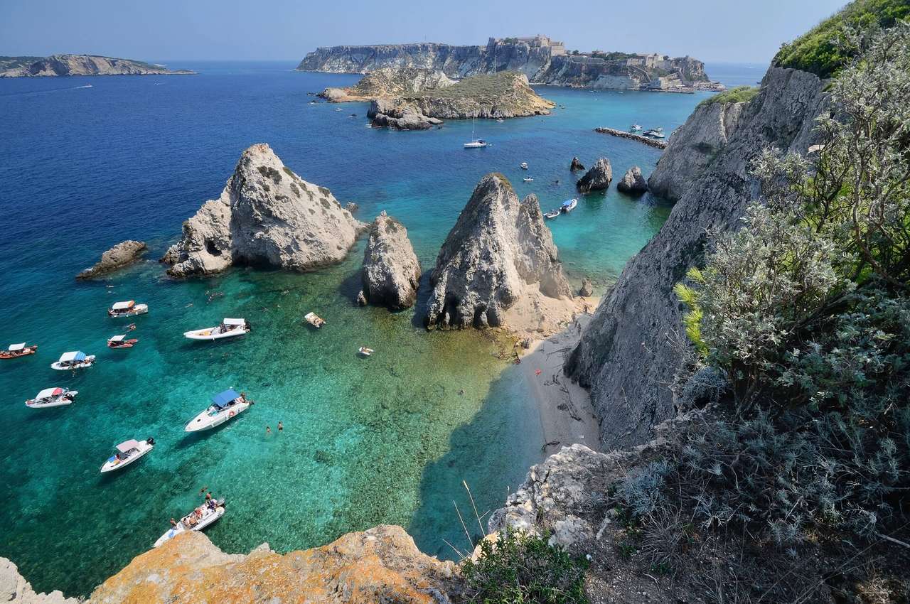 Прибрежный пейзаж Апулии Италия онлайн-пазл