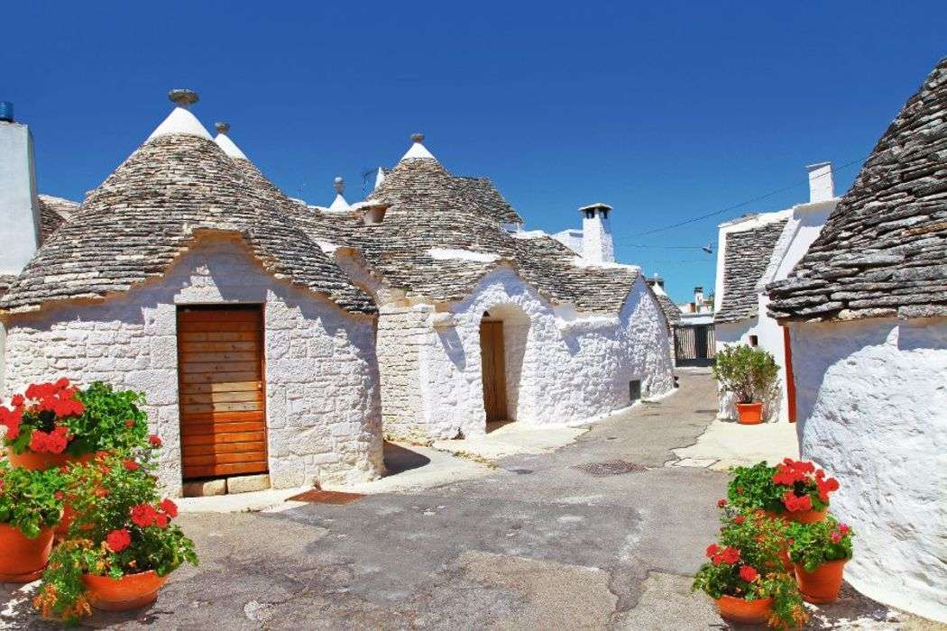Alberobello Tradiční trulli domy v Apulii skládačky online