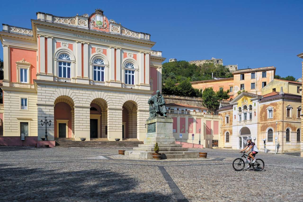 Stad in Calabrië, Italië online puzzel