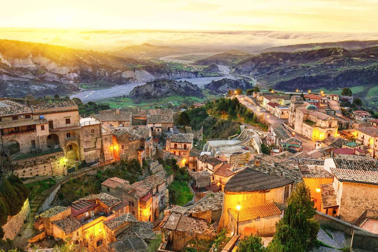 Stilo stad i Kalabrien Italien pussel på nätet