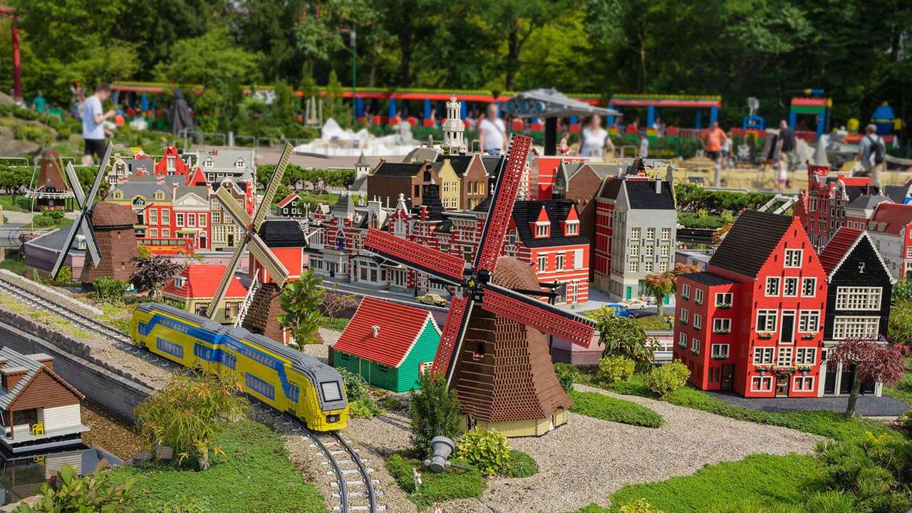 Развлекательный комплекс Legoland Германия онлайн-пазл