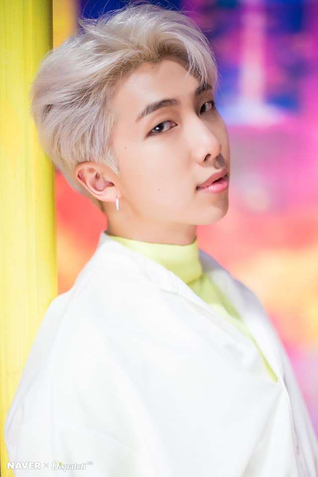 Kim Namnjoon - Boy With Luv. online puzzle