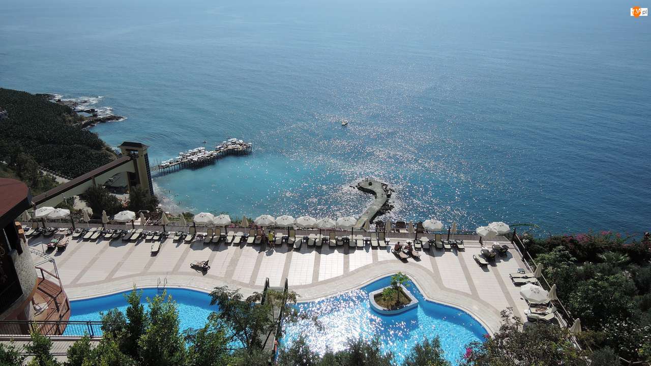 Turkije-Alanya, zee, zwembad legpuzzel online