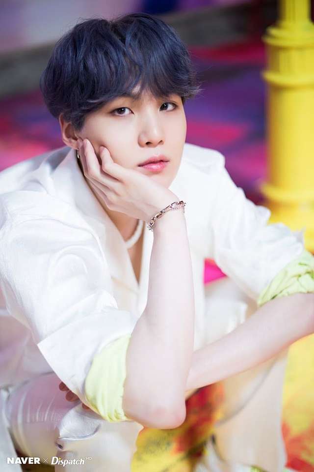 Min Yoongi - Fiú Luv-val. online puzzle