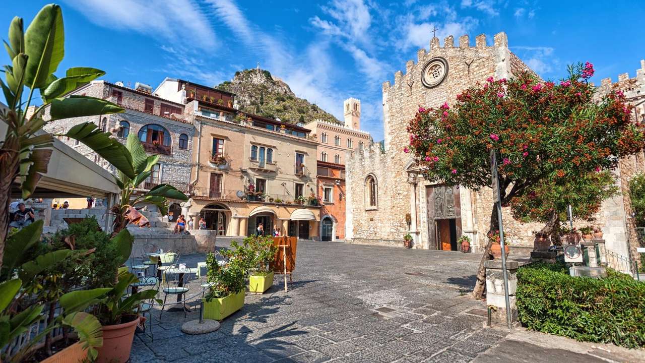 Месина в центъра на Сицилия онлайн пъзел