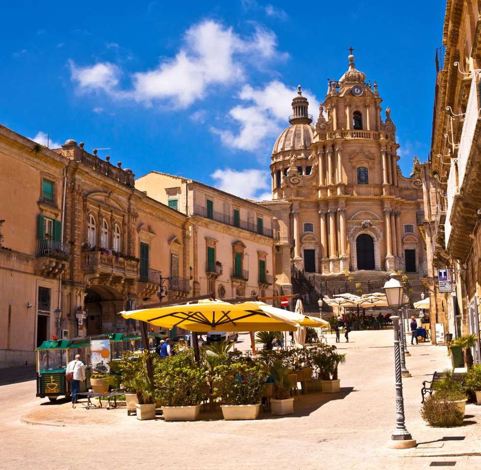 Cidade de Ragusa na Sicília puzzle online