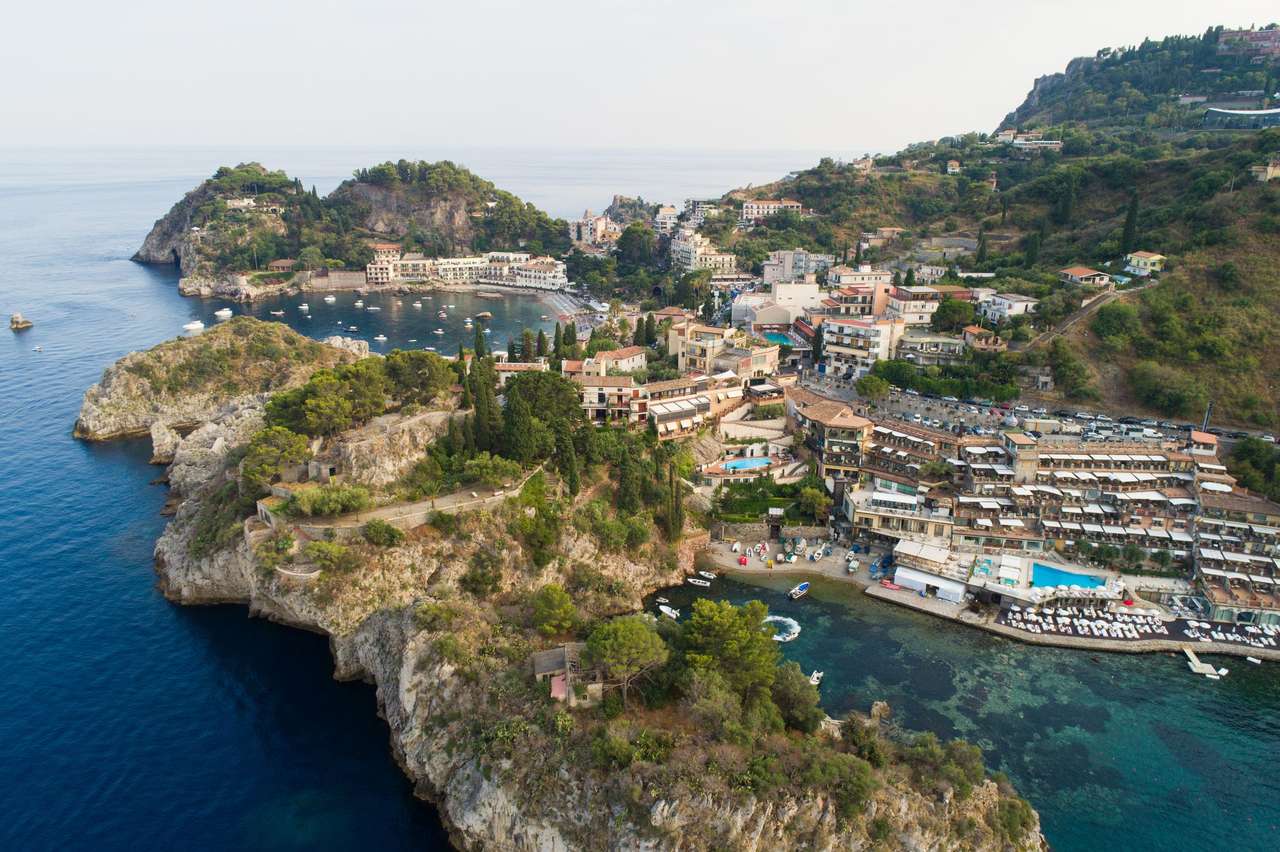 Taormina stad på Sicilien pussel på nätet
