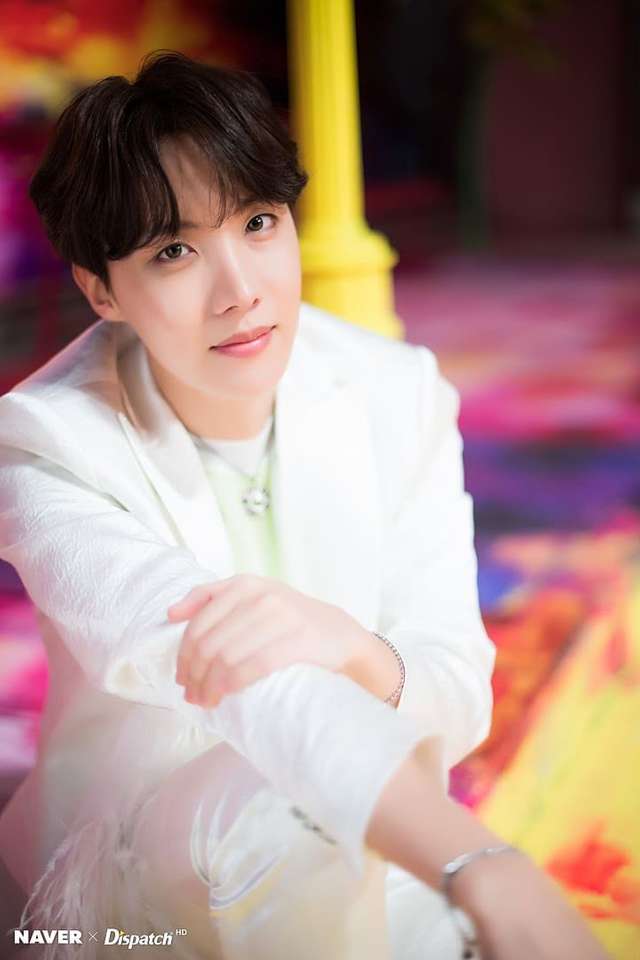 Jung Hoseok - Boy With Luv. puzzle online
