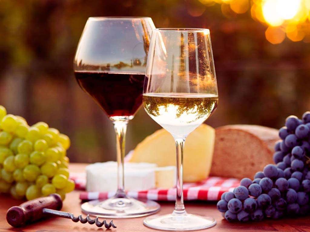 Viner och ostar Pussel online