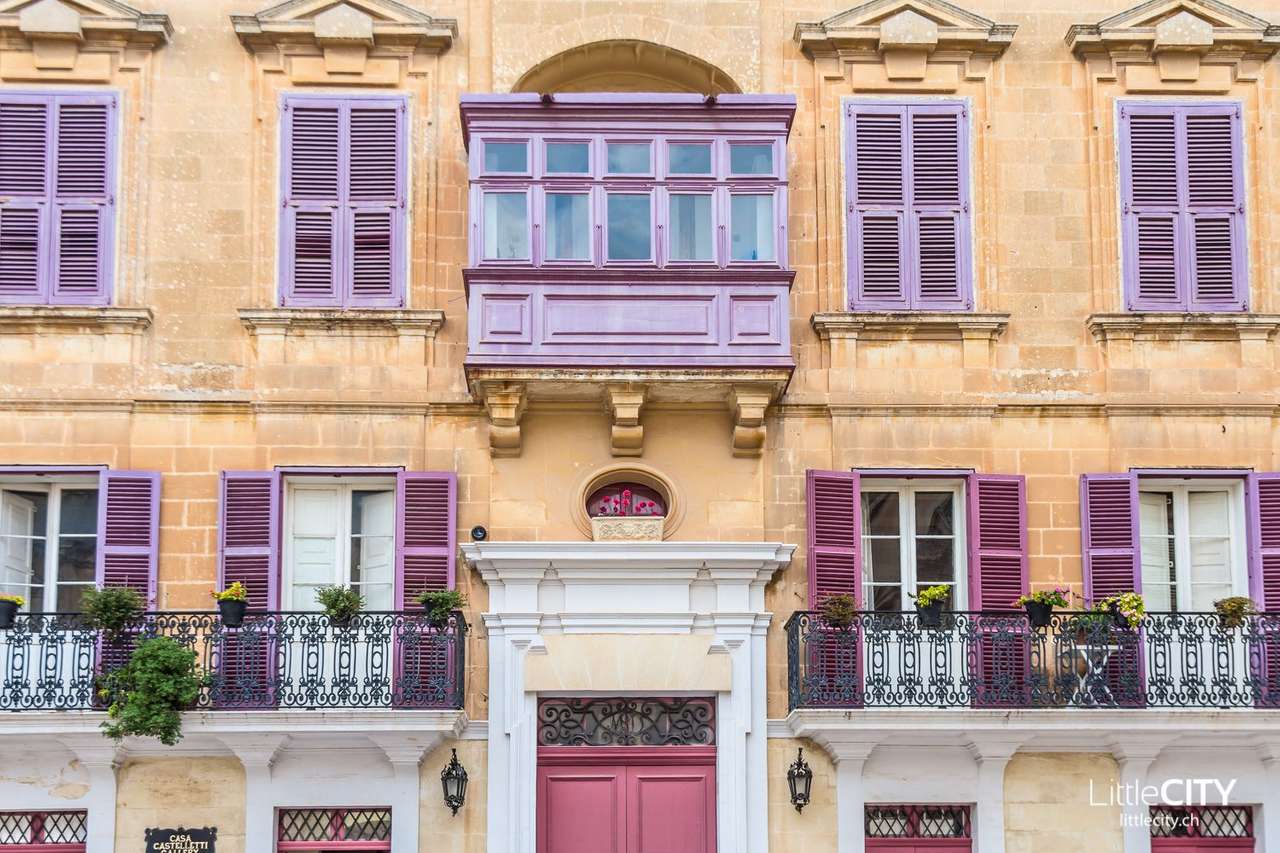 Maison colorée à Malte puzzle en ligne