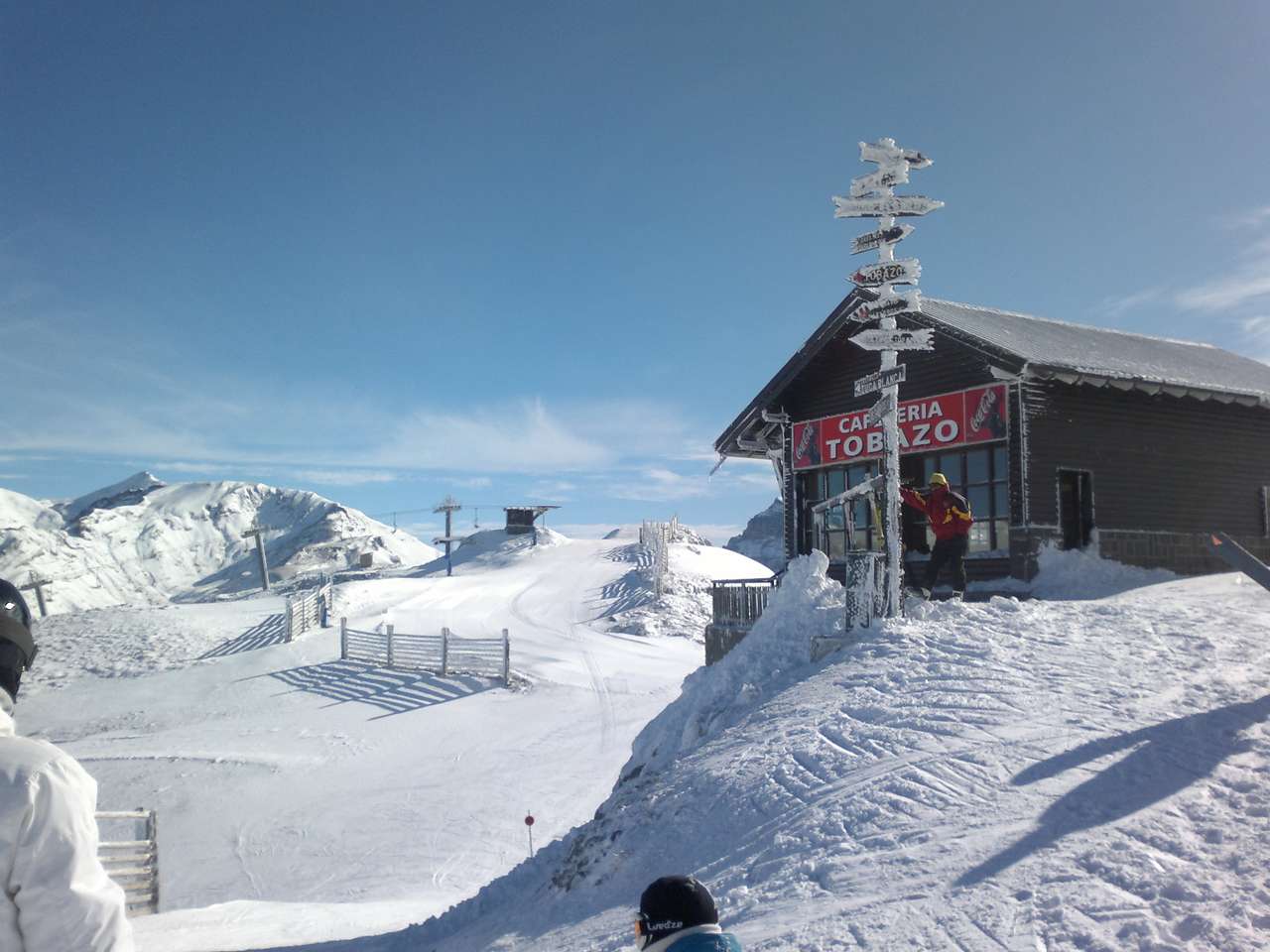 Wintersportort Candanchú in Tobazo Puzzlespiel online