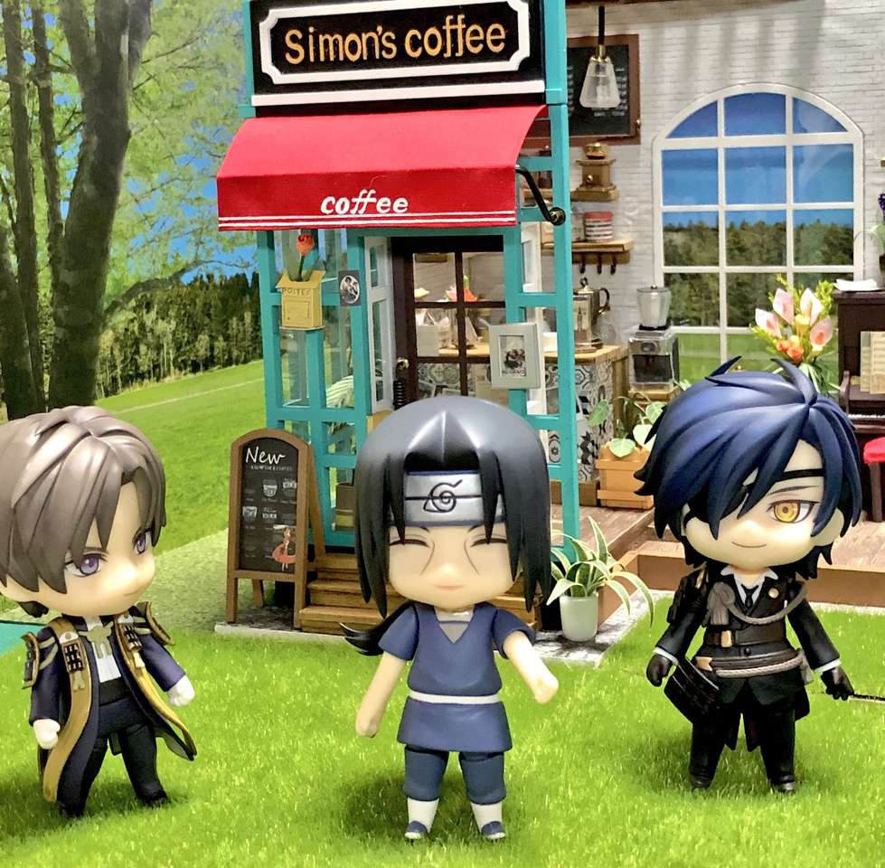 Itachi e i suoi amici davanti a un bel caffè puzzle online