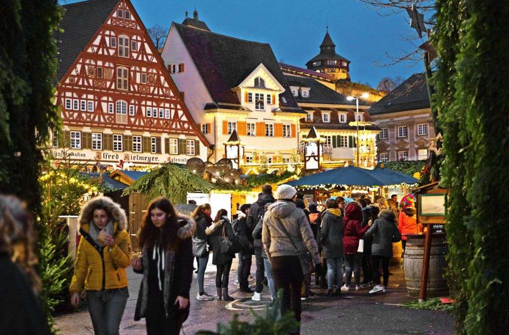 Mercado navideño de Esslingen rompecabezas en línea
