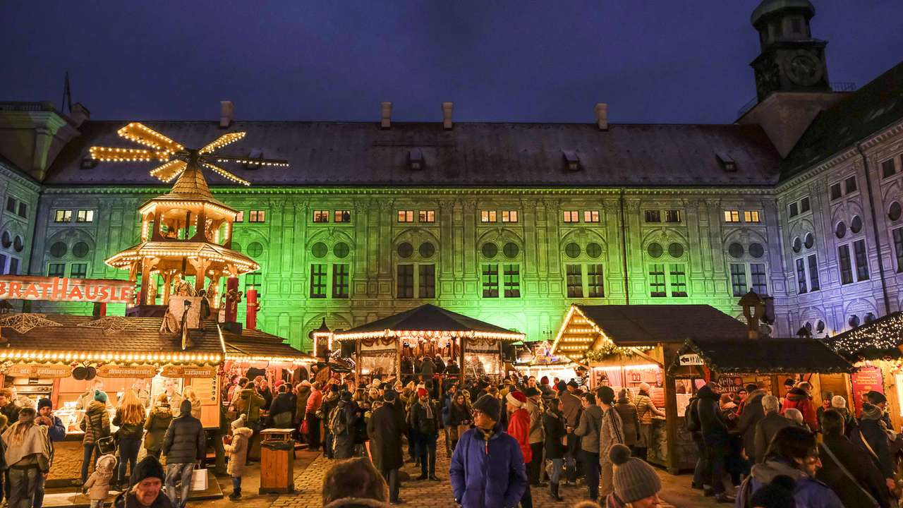 Різдвяний ярмарок у Мюнхені пазл онлайн