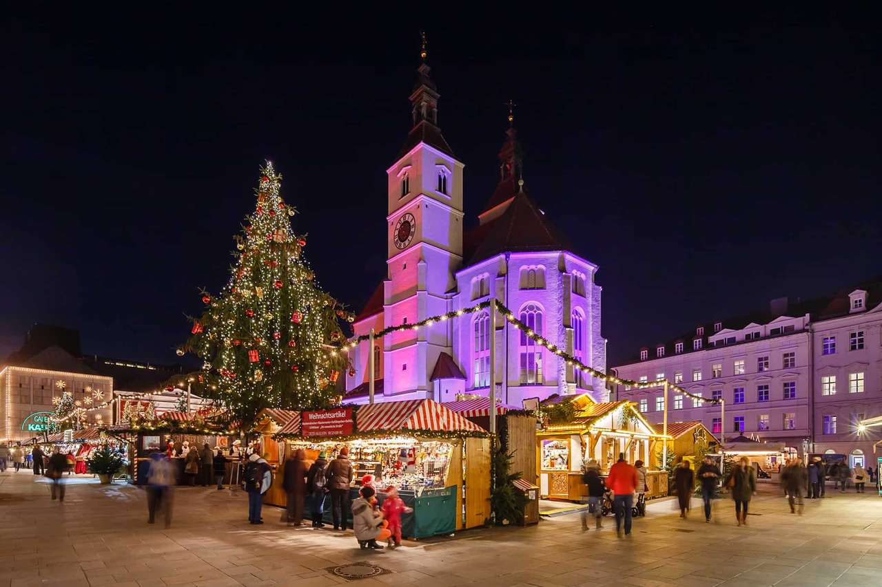 Різдвяний ярмарок в Регенсбурзі онлайн пазл