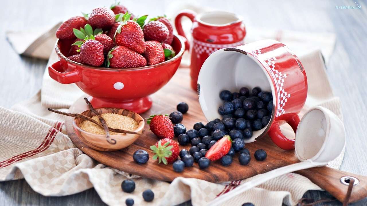 strawberries with blueberries jigsaw puzzle