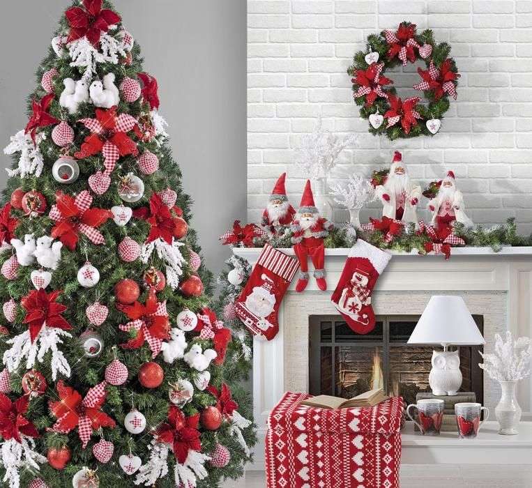 Karácsonyfa, törpék a kandallón online puzzle
