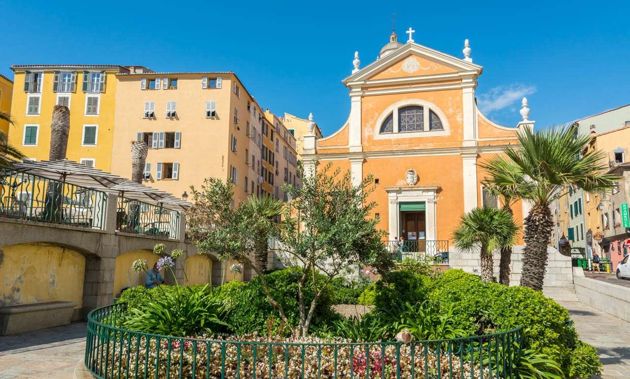 Katedrála Ajaccio na Korsice online puzzle