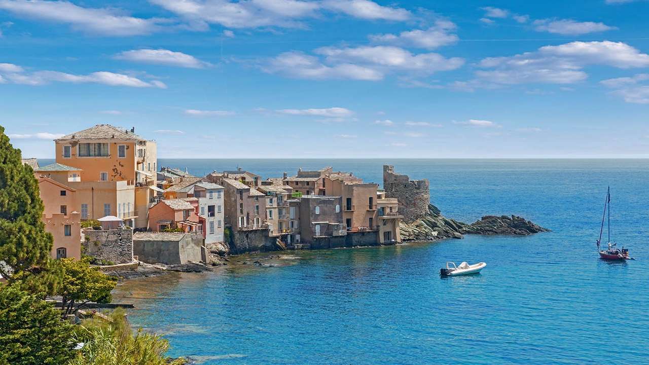 Città portuale di Bastia in Corsica puzzle online