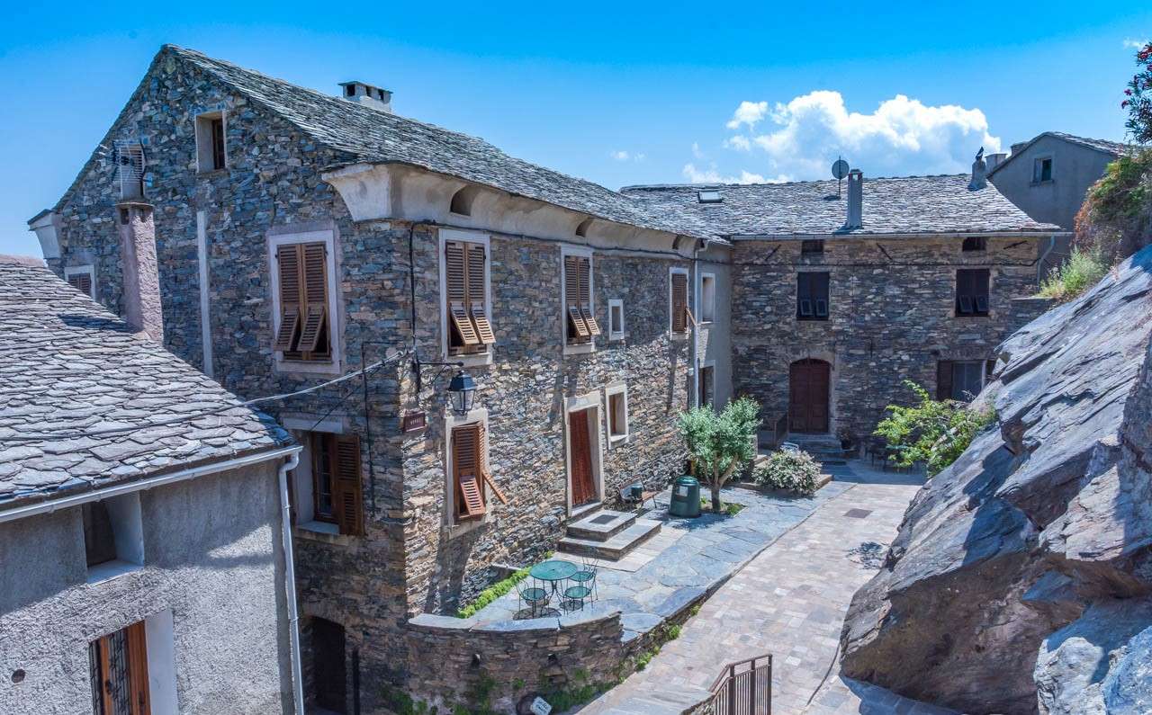 Casinca stad på Korsika Pussel online