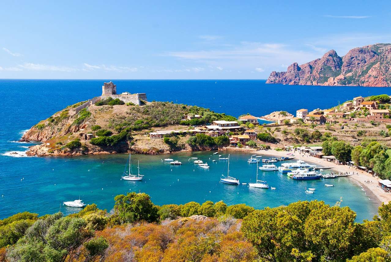 Ile Rousse în Corsica jigsaw puzzle online