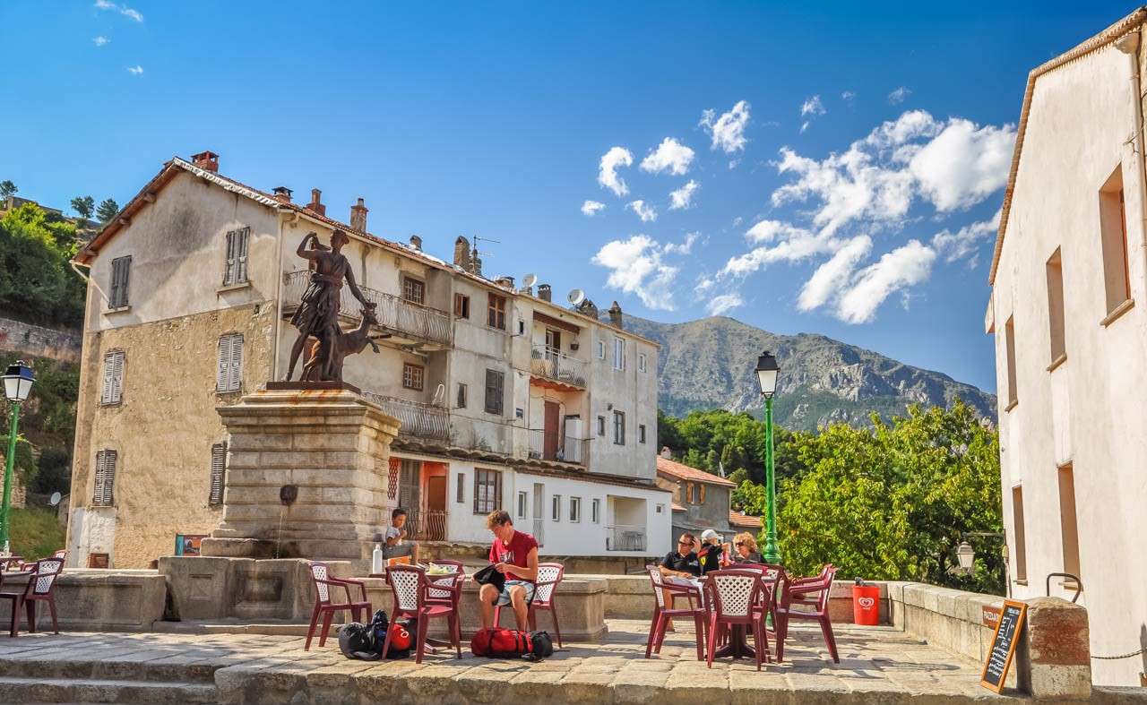 Město Vivario na Korsice skládačky online