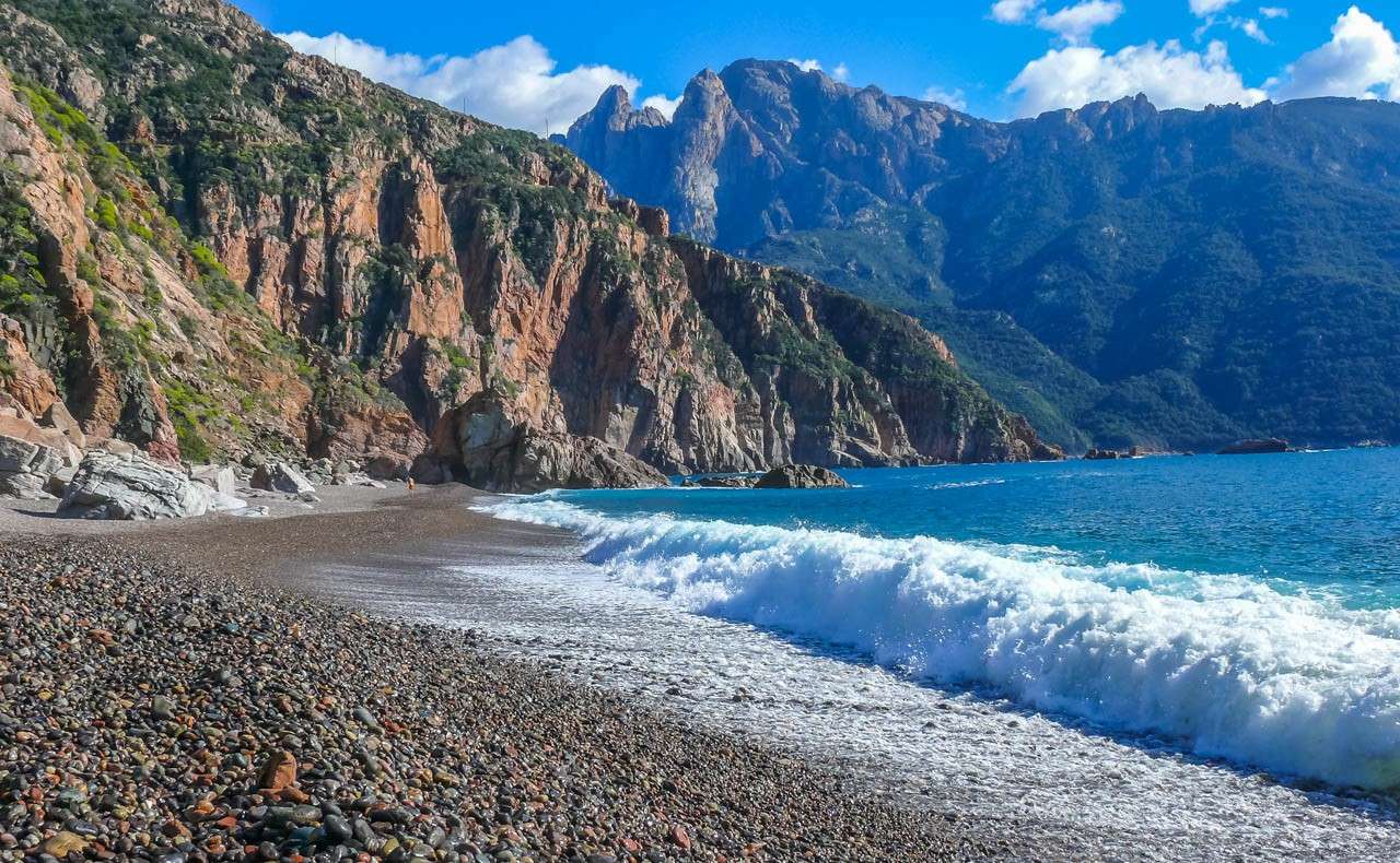 Бюсалия крайбрежие на Корсика онлайн пъзел