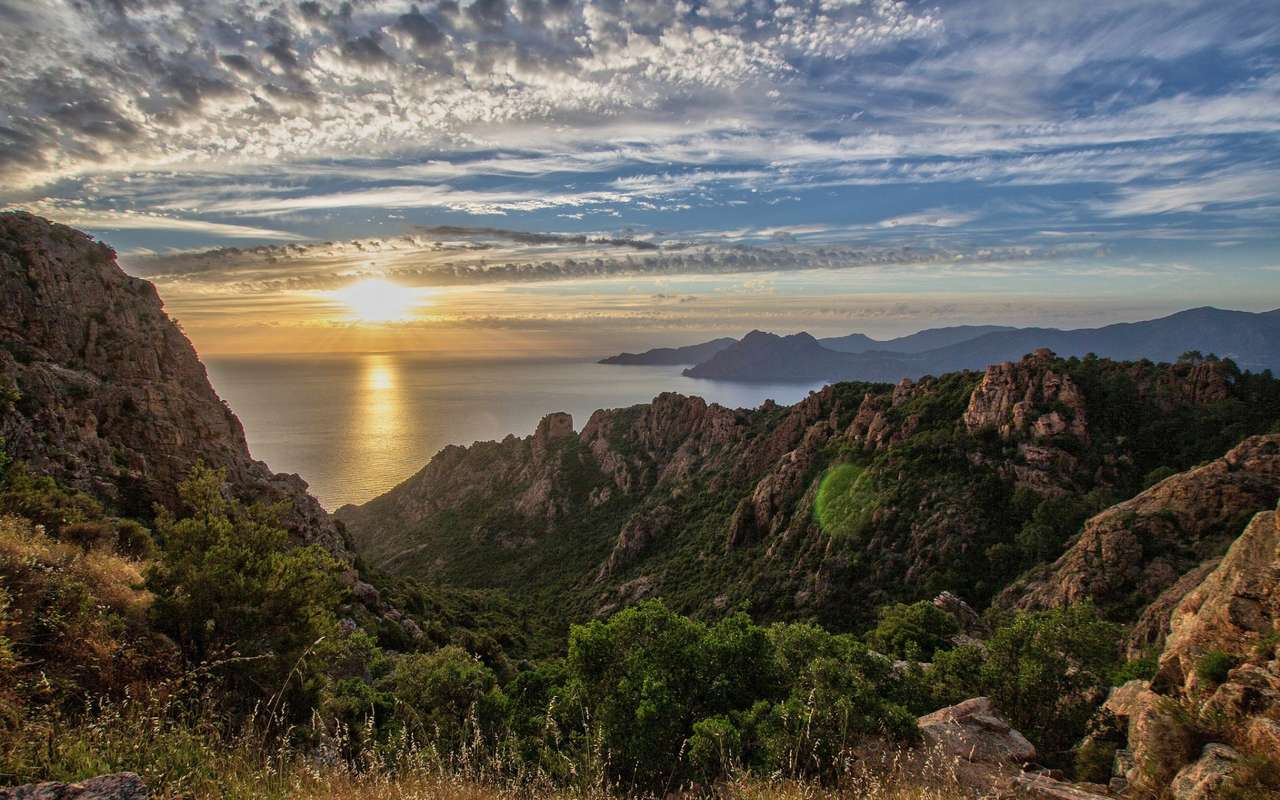 Küstenlandschaft von Korsika Puzzlespiel online