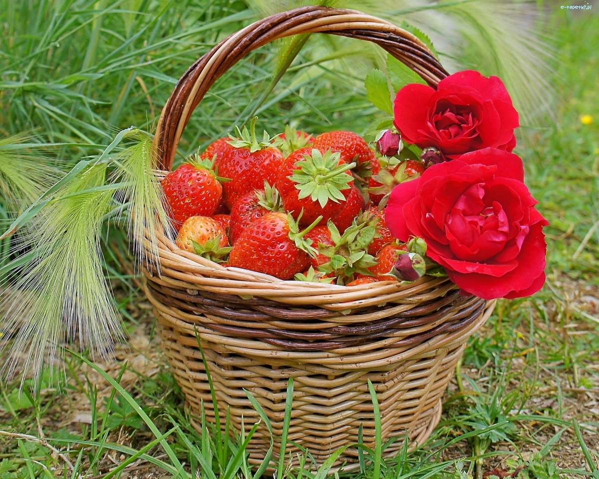 φράουλες στο καλάθι online παζλ