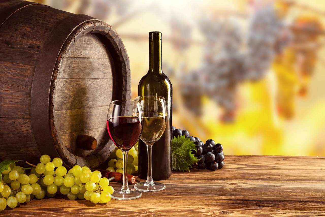 Barril de vino de vino y uvas rompecabezas en línea