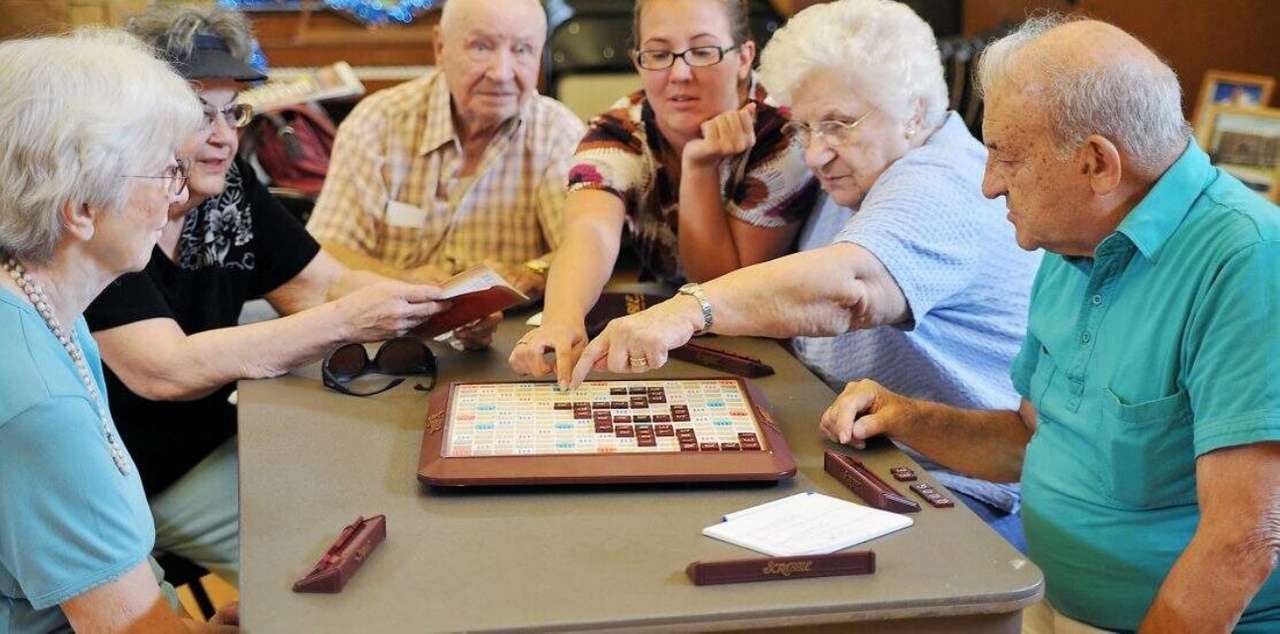 Activités pour les personnes âgées puzzle en ligne