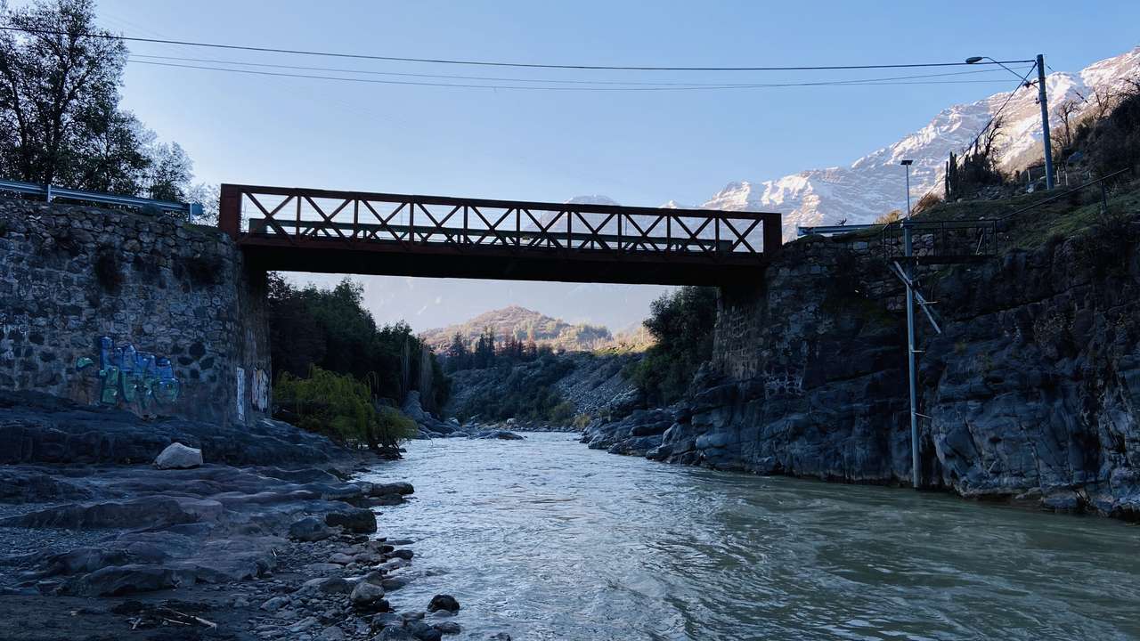 Podul El Ingenio Cajon del Maipo jigsaw puzzle online