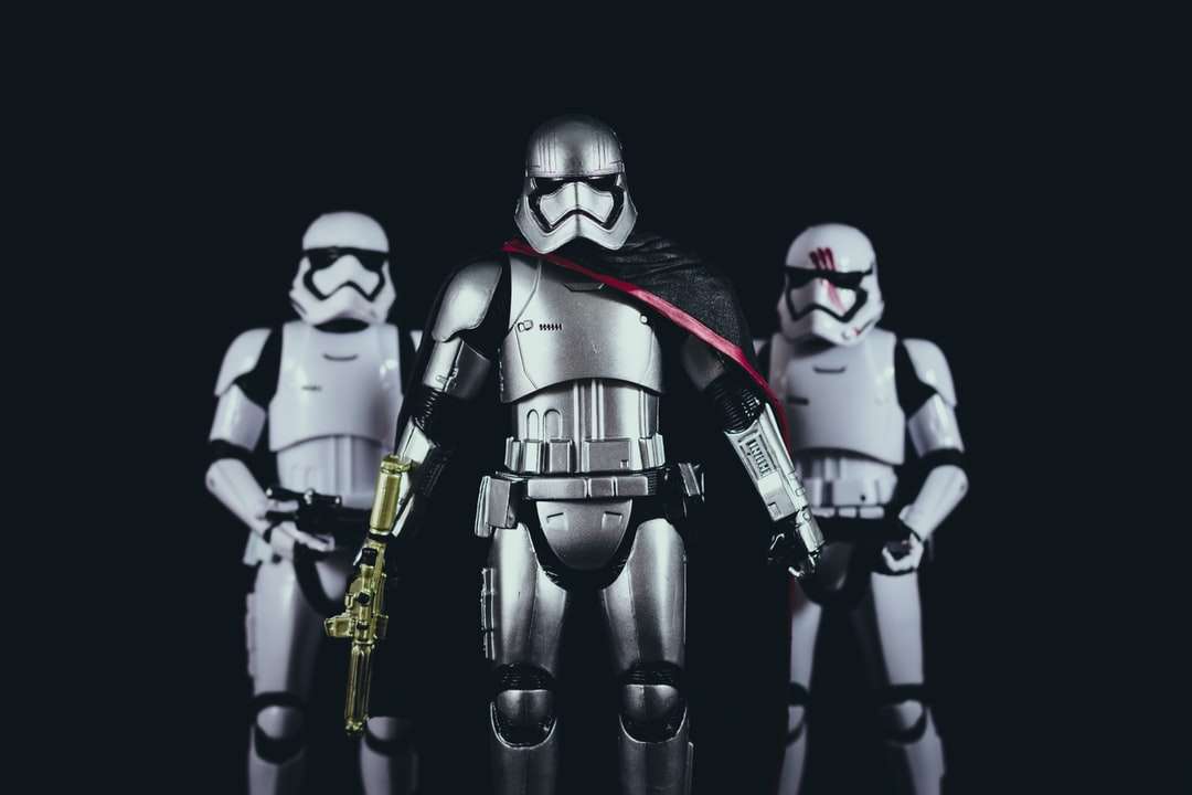 trei Star Wars Stormtroopers puzzle online
