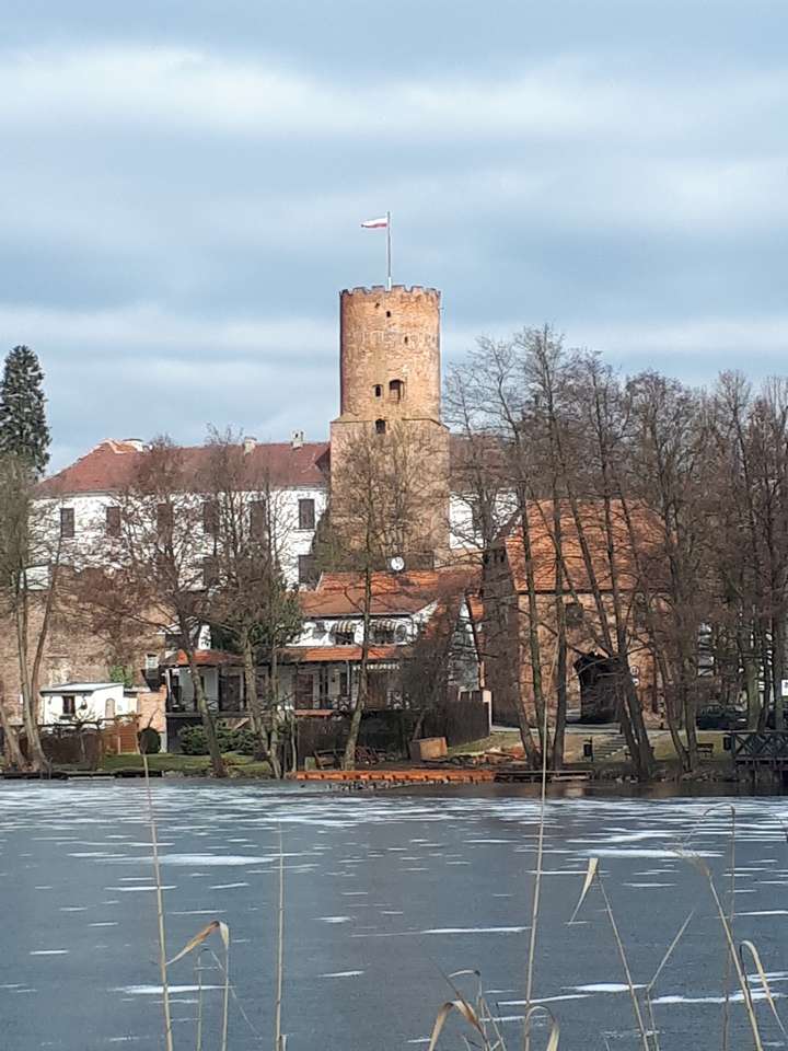 Łagów kasteel in de winter online puzzel