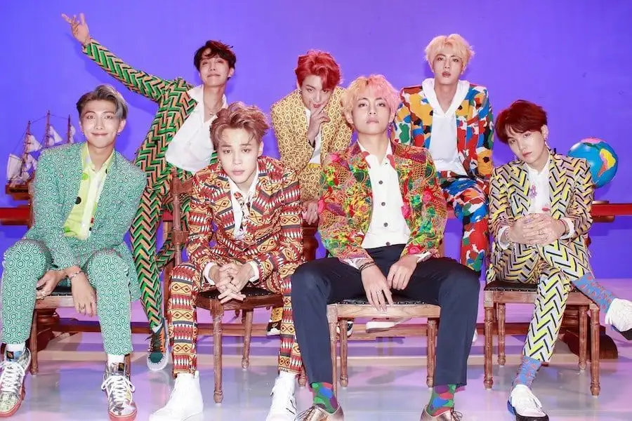 BTS - Idol. - puzzle online BTS - Idol. - puzzle online