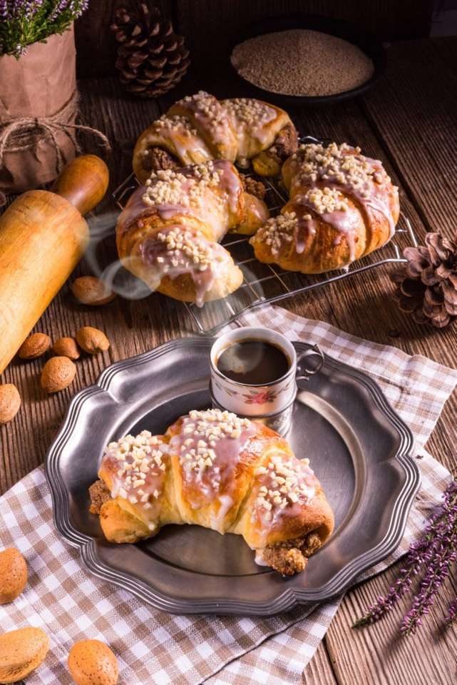 Croissanty svatého Martina skládačky online