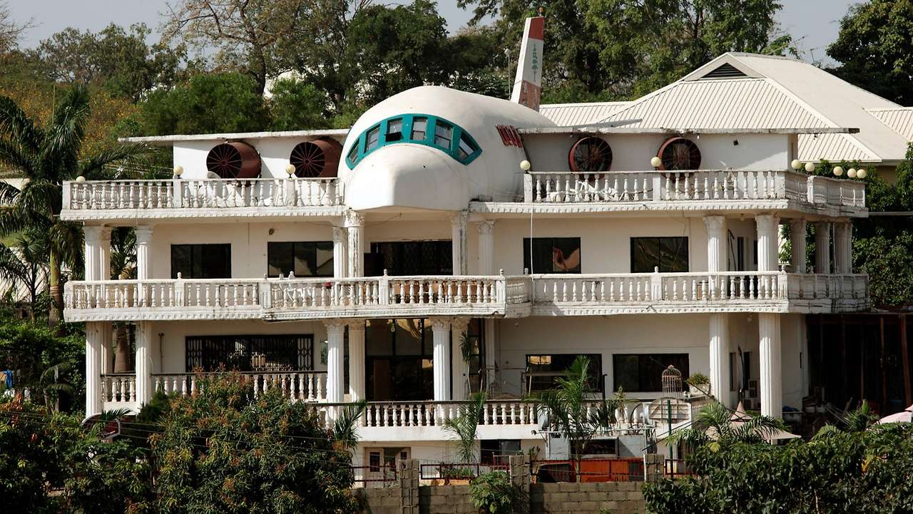Flygplan bostadshus pussel på nätet
