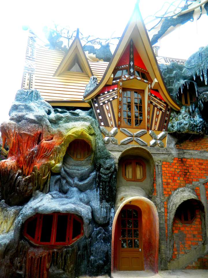Fantasierijk huis legpuzzel online