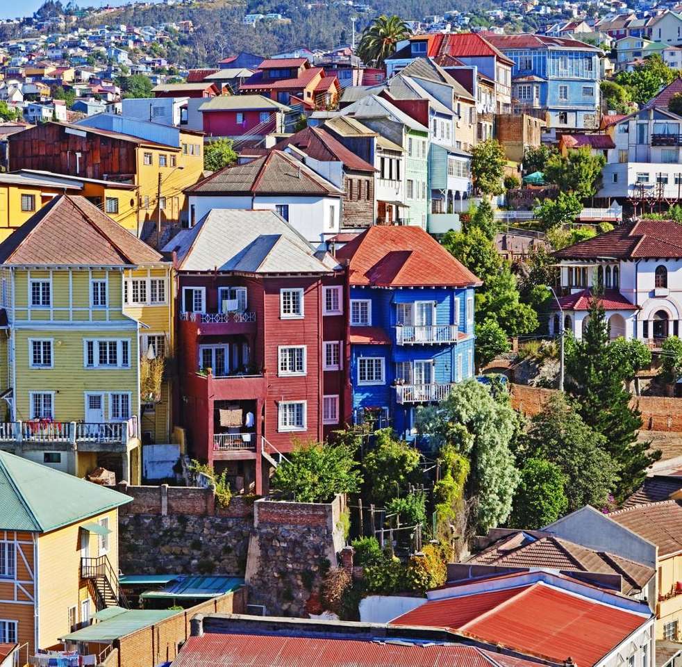 Coloridas casas Valparaíso Chile rompecabezas en línea