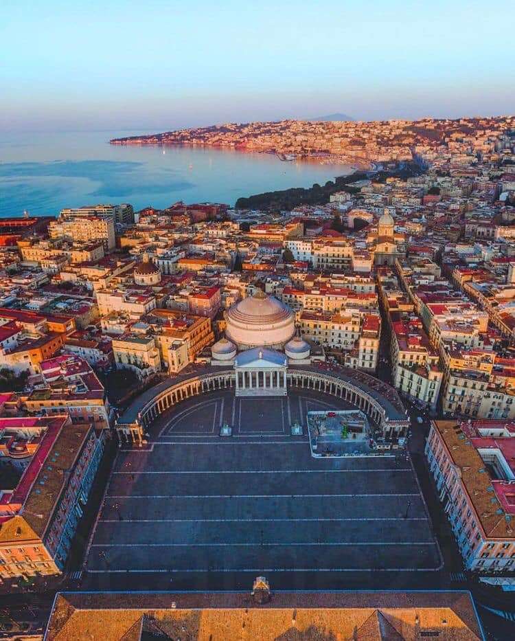 Piazza Plebiscito Naples Italie puzzle en ligne