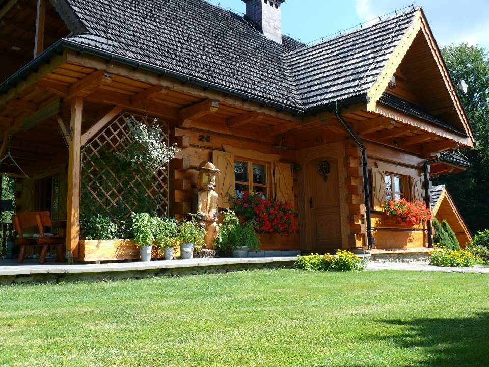 wooden house online puzzle