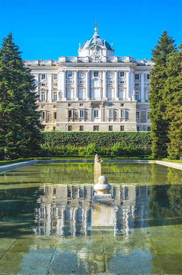 Madrid királyi palotája online puzzle