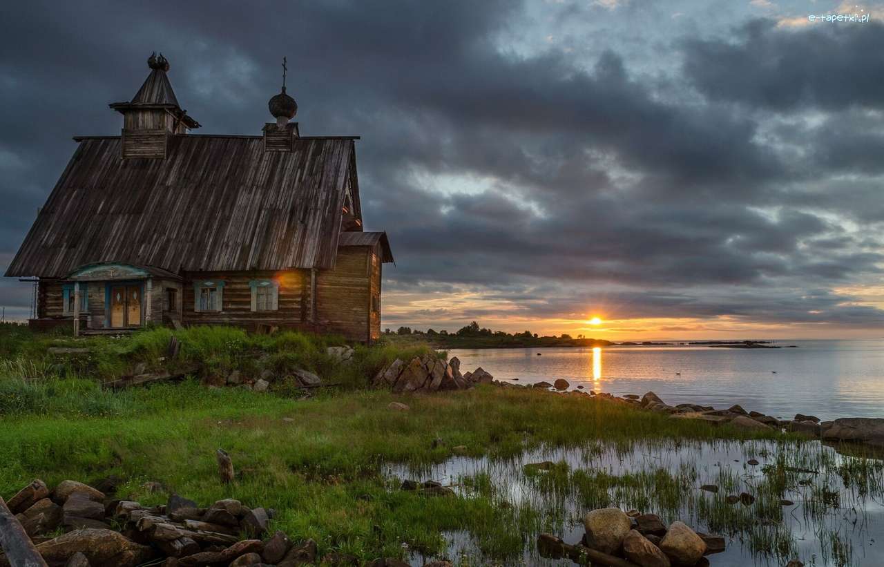 Україна - захід сонця біля моря пазл онлайн