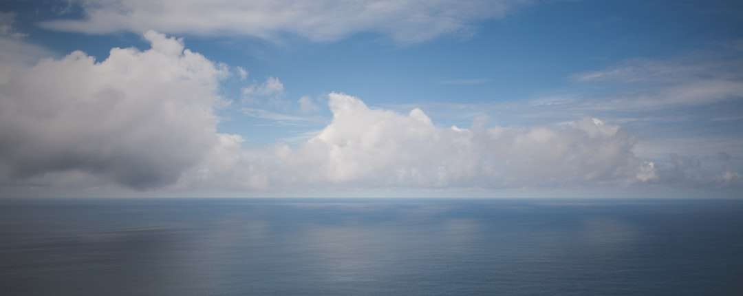 océano azul claro rompecabezas en línea