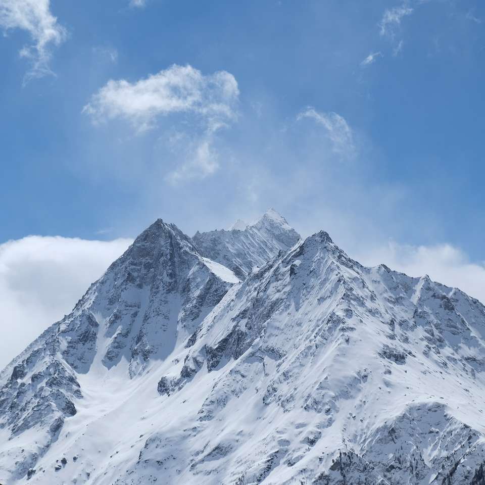 Landschaftsfotografie des weißen Berges Puzzlespiel online