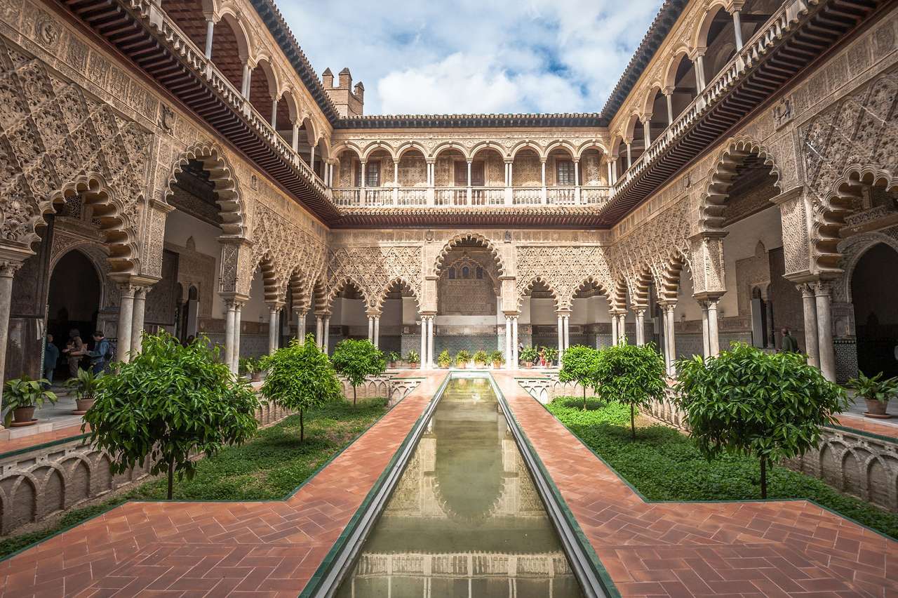 Sevilla paleis complexe binnenplaats online puzzel